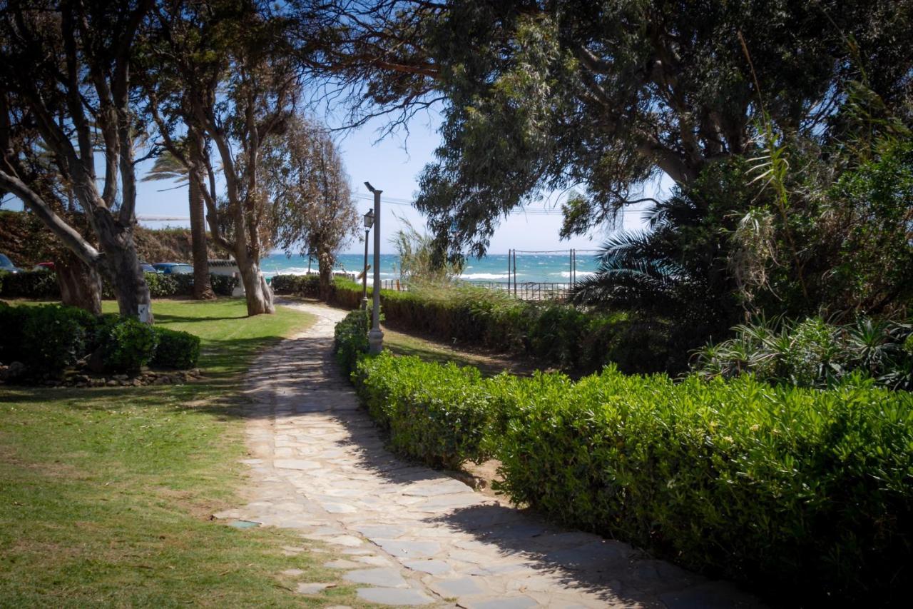 Marbella Banus Suites - Golden Beach Marbella Suite Zewnętrze zdjęcie