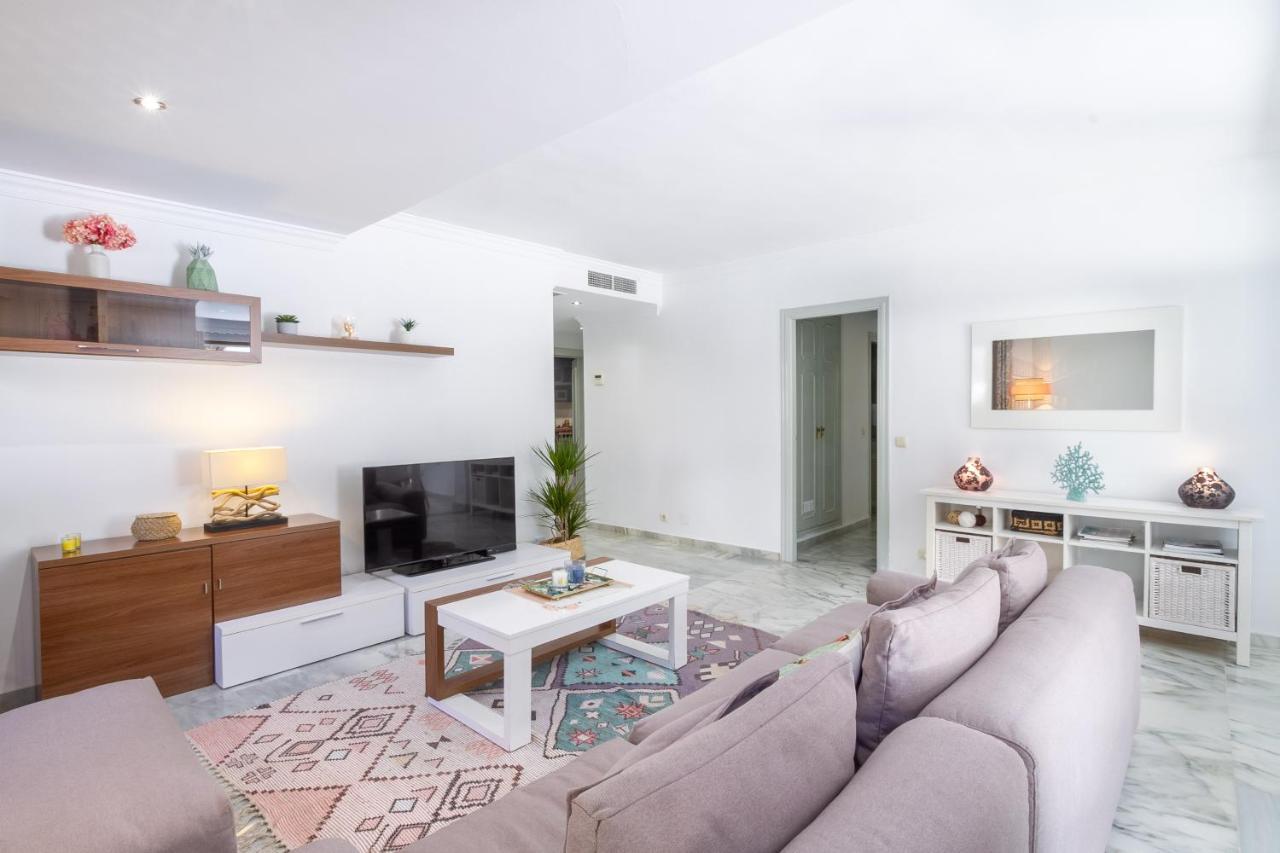 Marbella Banus Suites - Golden Beach Marbella Suite Zewnętrze zdjęcie