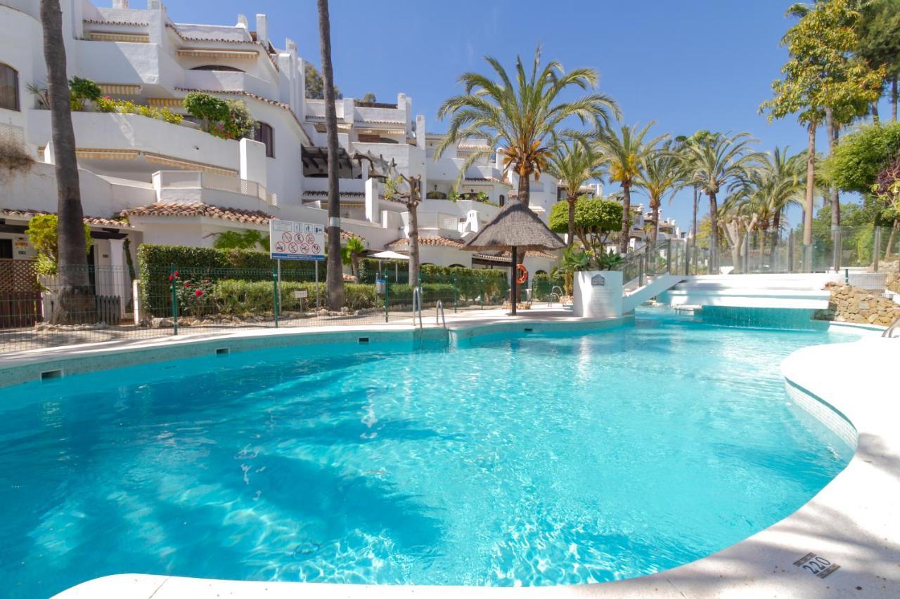 Marbella Banus Suites - Golden Beach Marbella Suite Zewnętrze zdjęcie