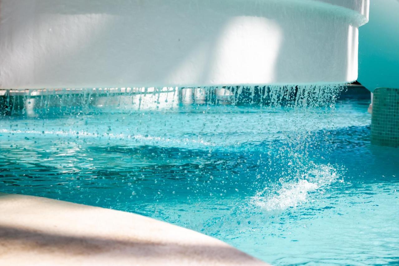 Marbella Banus Suites - Golden Beach Marbella Suite Zewnętrze zdjęcie